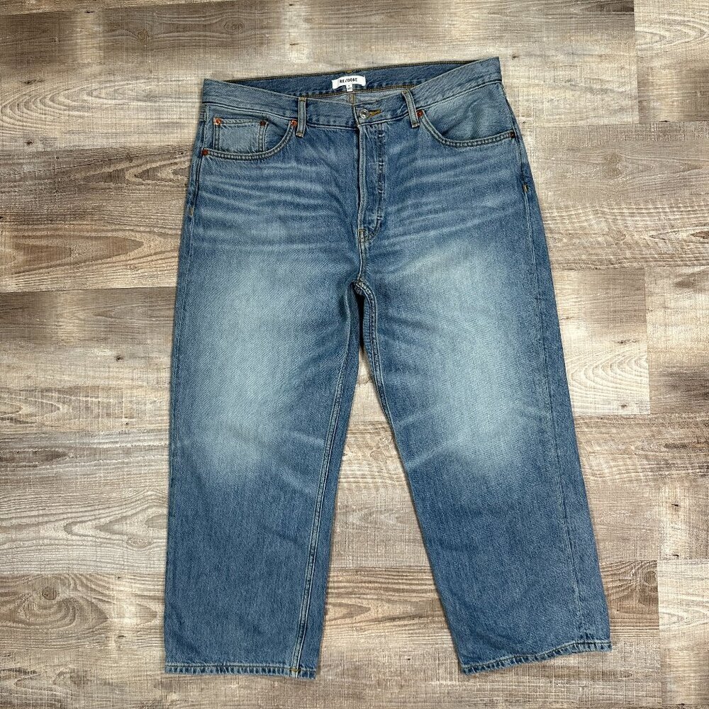 Re/Done Loose Crop Jeans Women's size 31 x 26" Medium Blue Wash Button Fly